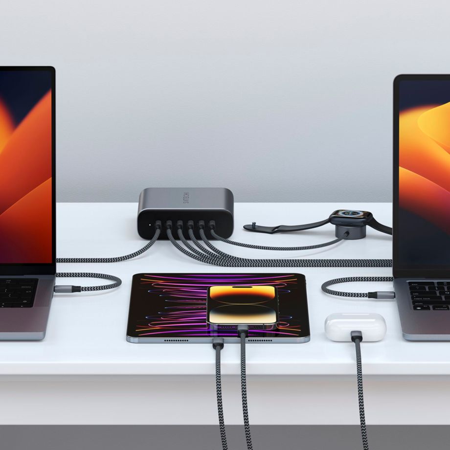Satechi 200W Type-C PD GaN Charger (6 in 1)