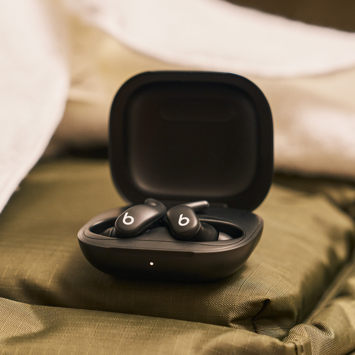 Powerbeats Fit Sport-Kopfhörer mit Noise-Cancelling