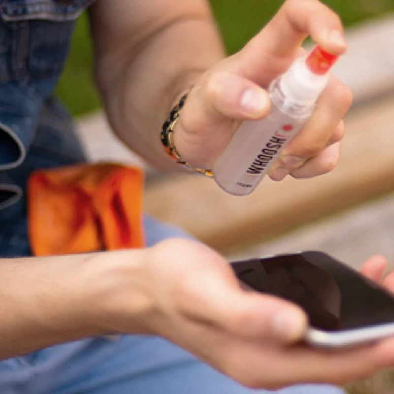 Whoosh! Display Reiniger mit Premium Mikrofasertuch, 8ml