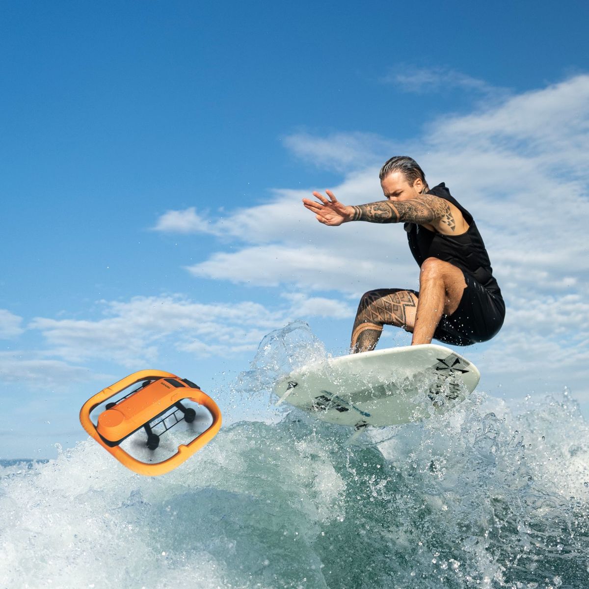 HOVERAir AQUA Combo wasserdichte Drohne mit Ladehub + Extra-Akkus