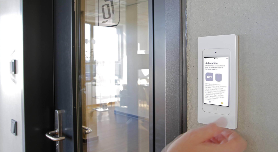 smart things sDock nano iP15 Wandhalterung für iPhone, Schwarz