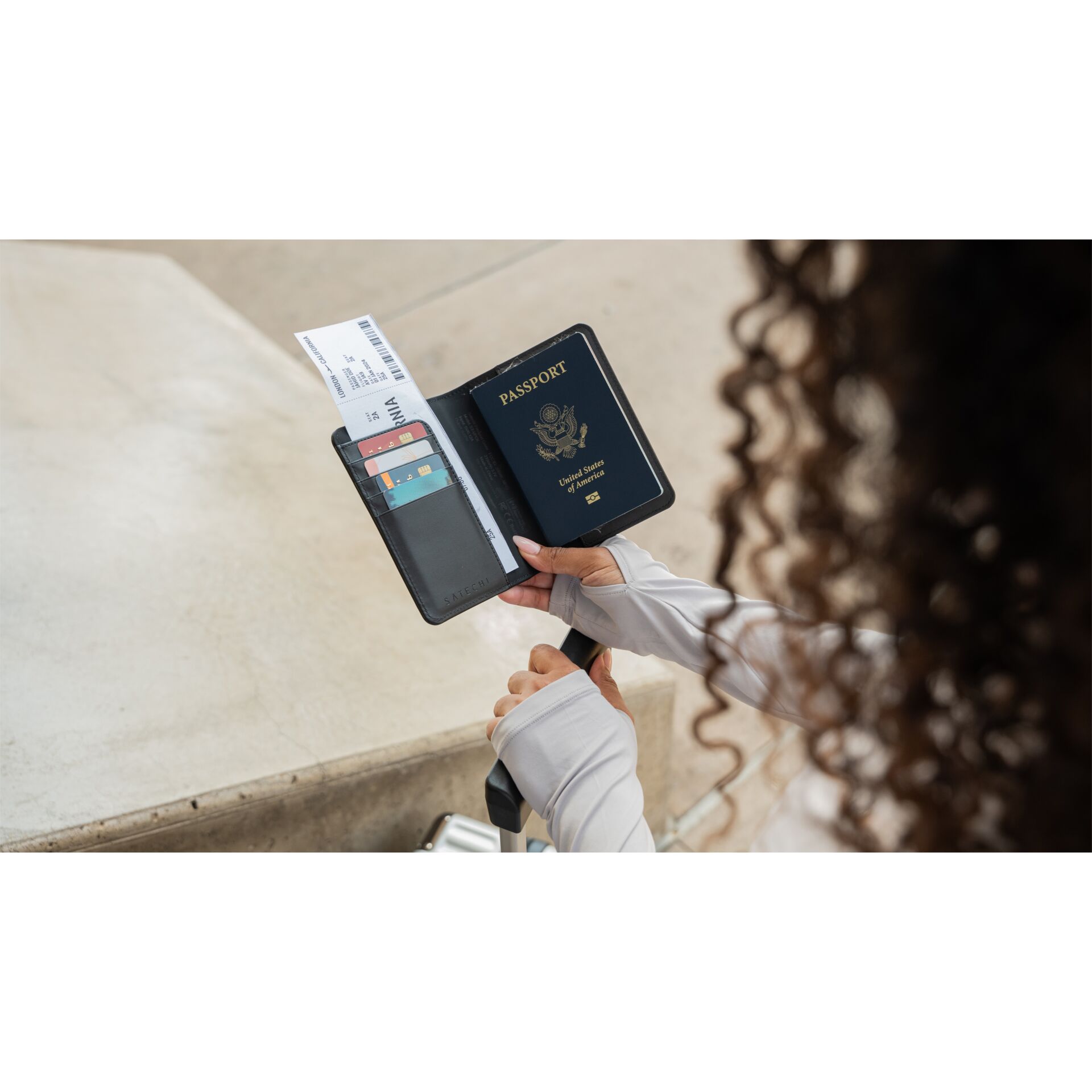 Satechi FindAll Reise-Brieftasche mit Bluetooth Tracker