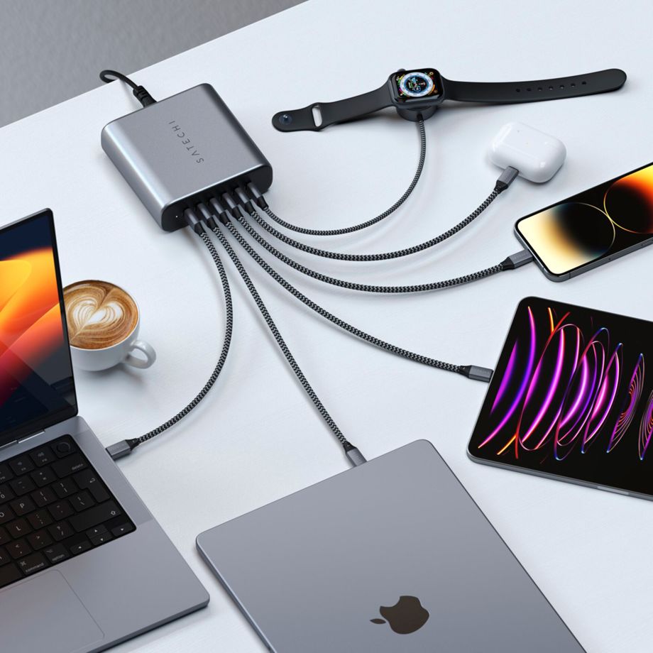 Satechi 200W Type-C PD GaN Charger (6 in 1)